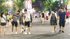 Hà Nội yêu cầu ăn mặc lịch sự, cấm nói tục ở phố đi bộ