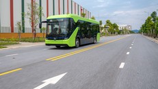 Vingroup chính thức chạy thử nghiệm xe buýt điện VinFast