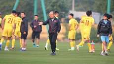 V-League 2021 dự báo khốc liệt: Thầy Park mừng mà... lo