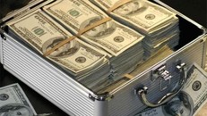 Bộ Ngoại giao Nga bị mất trộm một triệu USD tiền mặt