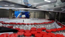 Vắcxin Sputnik V ngừa COVID-19 được sản xuất tại Strelna, Nga. (Ảnh: AFP/TTXVN)