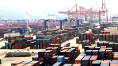 Trung Quốc tiếp tục miễn trừ thuế 65 loại hàng hóa của Mỹ. (Ảnh: CGTN)