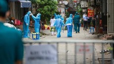 Chuyển COVID-19 sang 'bệnh nhóm B' – Nhiều câu hỏi bỏ ngỏ