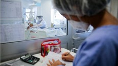 Đi tìm liệu pháp điều trị giảm nhẹ hội chứng COVID kéo dài