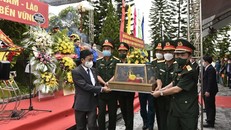 Truy điệu và an táng hài cốt liệt sỹ quân tình nguyện, chuyên gia Việt Nam hy sinh tại Lào ​