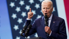 Tổng thống Biden 'lên án vụ tấn công FBI' liên quan đến ông Trump