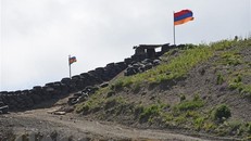 Nga kêu gọi Azerbaijan và Armenia tuân thủ lệnh ngừng bắn