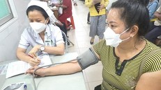 Bệnh viện tự chủ tài chính càng làm càng thâm hụt, không có nguồn để tái đầu tư