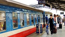 Bổ sung thêm gần 7.000 vé tàu Tết đi miền Trung