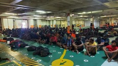 Các công dân Sri Lanka trên tàu HELIOS LEADER.