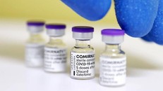 Pfizer xin cấp phép sử dụng vaccine chống biến thể Omicron cho trẻ dưới 5 tuổi tại Mỹ