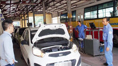 Các trung tâm đăng kiểm được yêu cầu làm thêm giờ