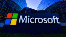 Microsoft cảnh báo hạn chế các đối thủ cạnh tranh quyền truy cập vào dữ liệu tìm kiếm trên Internet