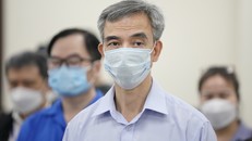 Nguyên GĐ Bệnh viện Tim Hà Nội Nguyễn Quang Tuấn bị phạt 3 năm tù