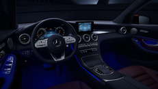 Mercedes-Benz GLC 300 4Matic bản nâng cấp ra mắt VN, giá 2,56 tỷ đồng