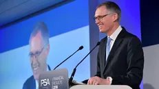 Stellantis: Nhiều hãng ô tô gặp khó khăn do thiếu chất bán dẫn