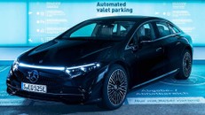 Hệ thống đỗ xe tự động không người lái của Mercedes-Benz được phép hoạt động công cộng