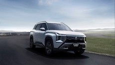 Mitsubishi Destinator hoàn toàn mới ra mắt toàn cầu tại Indonesia