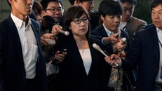 Cải tổ nội các Nhật: Mạnh tay thay cả Bộ trưởng Quốc phòng