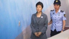Cựu Tổng thống Hàn Quốc có nguy cơ đối mặt 30 năm tù giam