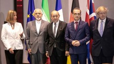 EU công bố kế hoạch kinh tế để cứu vãn thỏa thuận hạt nhân Iran