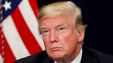 Trump rút khỏi tuyên bố chung với G7