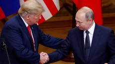 Bất chấp chỉ trích sau hội nghị Helsinki, Trump vẫn mời Putin tới Washington