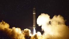 Tình báo Mỹ nghi ngờ Triều Tiên sản xuất tên lửa mới