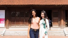 Á hậu Thuỳ Dung đưa Á hậu Hoàn vũ thế giới đi thăm Văn Miếu