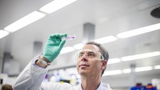 Tin vui cho các bệnh nhân ung thư vú di căn