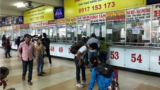 Bến xe lớn nhất TPHCM vắng vẻ ngày giáp Tết