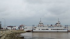 Du lịch dịp 30/4: Lo 'vỡ trận' đường ra Cát Bà, bến phà Gót sẽ mở xuyên đêm