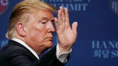 TT Trump bất ngờ tuyên bố tăng thuế với hàng hoá Trung Quốc