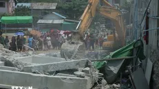 Các tòa nhà bị phá hủy sau trận động đất tại Mandalay, Myanmar. Ảnh: THX/TTXVN.