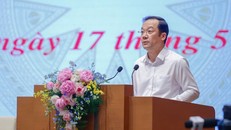 Thứ trưởng Bộ Khoa học và Công nghệ Phạm Đức Long trình bày báo cáo tại phiên họp - Ảnh: VGP/Nhật Bắc.