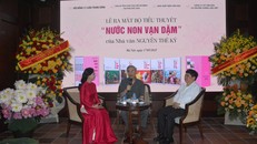 Buổi ra mắt sách có sự tham dự của nhiều chuyên gia nghiên cứu, văn nghệ sỹ. Ảnh: Hoàng Hoàng/TTXVN.