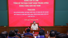 Tổng Bí thư Tô Lâm trao đổi với Lớp Bồi dưỡng cán bộ quy hoạch Ủy viên Trung ương Đảng khóa XIV (Lớp thứ tư)