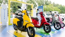 Người dân mua xe máy điện từ hơn 1 triệu đồng, tài xế nhận xe với 0 đồng