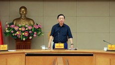 Phó Thủ tướng Trần Hồng Hà chủ trì cuộc họp nghe báo cáo, cho ý kiến về sửa đổi Luật Xây dựng. Ảnh: VGP/Minh Khôi