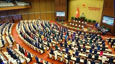 Theo Quy định số 365, Bộ Chính trị quy định cùng với tiêu chuẩn các chức danh phải bảo đảm đầy đủ 6 tiêu chuẩn chung đối với cán bộ lãnh đạo, quản lý các cấp; đồng thời Lãnh đạo chủ chốt của Đảng, Nhà nước phải đáp ứng các tiêu chuẩn của mỗi chức danh, cụ thể.