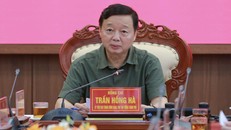 Phó Thủ tướng Trần Hồng Hà chủ trì họp triển khai công tác phòng, chống bão