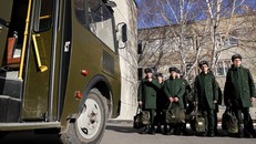 Tổng thống Nga ký sắc lệnh nhập ngũ mùa Thu