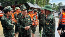 Chủ tịch - TGĐ Tập đoàn Tào Đức Thắng trực tiếp chỉ đạo công tác ứng cứu ở Thái Nguyên.