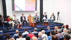 Ông Phan Xuân Thủy - Phó Trưởng Ban Tuyên giáo và Dân vận Trung ương dự Hội thảo chuyên đề “Lý luận cách mạng đối mặt với các thách thức và chủ nghĩa phátxít mới".