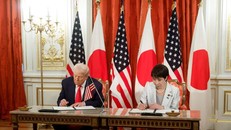 Thủ tướng Nhật Bản Sanae Takaichi và Tổng thống Mỹ Donald Trump