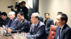 Tổng Bí thư Tô Lâm dự tọa đàm với các chuyên gia công nghệ của Anh và thế giới về AI và Chip bán dẫn