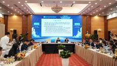 Quang cảnh diễn đàn 