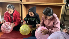 UNESCO hỗ trợ trẻ em vùng xung đột. Ảnh: UNESCO