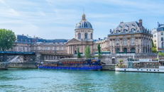 Dọc hai bờ sông Seine được UNESCO công nhận là Di sản thế giới năm 1991. Ảnh: UNESCO