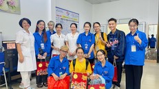 Trung thu 2023 - Họa trăng cho em được tổ chức thành công, gửi tặng hàng trăm phần quà đến các em nhỏ tại chùa Quang Phúc, xã Thanh Liệt, huyện Thanh Trì, thành phố Hà Nội.